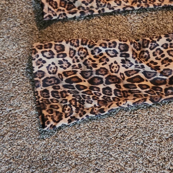 Leopard Print Over-the-Knee Stiletto Boots - Women - Picture 3 of 3